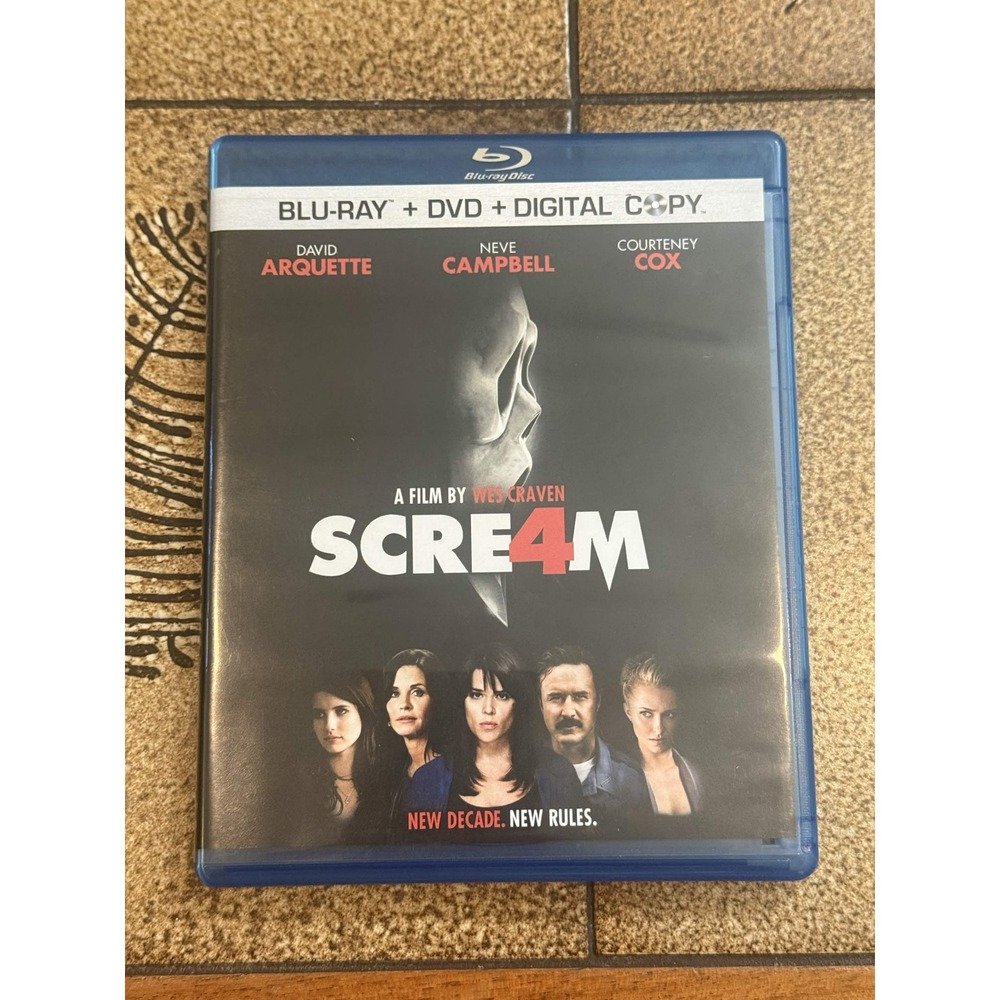 Scream 4 Blu-ray DVD Combo Wes Craven Neve Campbell Courteney Cox Horror Movie